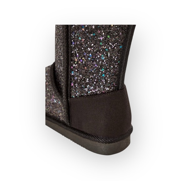 new Fab Kids ❁ JustFab FabKids Glitter Fuzzy Ugg Boot Boots ❁ Black ❁ 7 Toddler - Picture 15 of 16